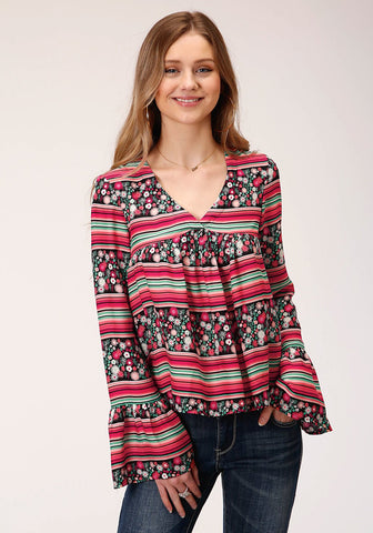 Roper Womens Black/Red Rayon/Nylon Floral Print L/S Blouse