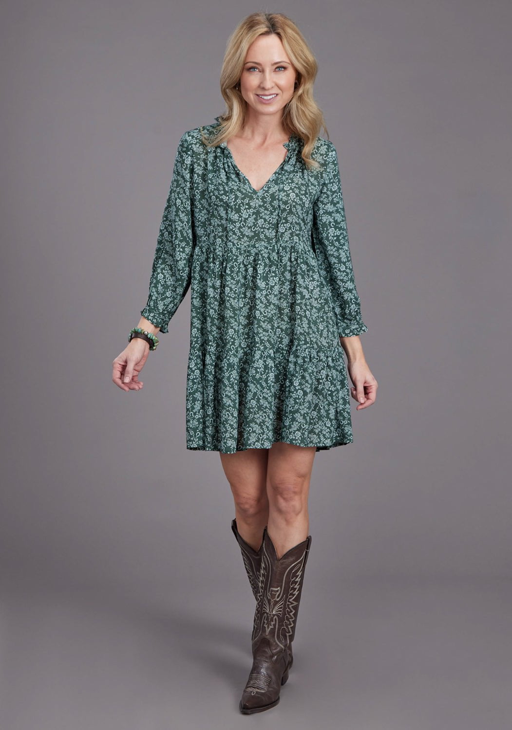 Stetson Womens Lucky Littl Floral Green 100% Rayon S/S Dress The Western Company Stetson Womens Lucky Littl Floral Green 100% Rayon S/S Dress The Western Company