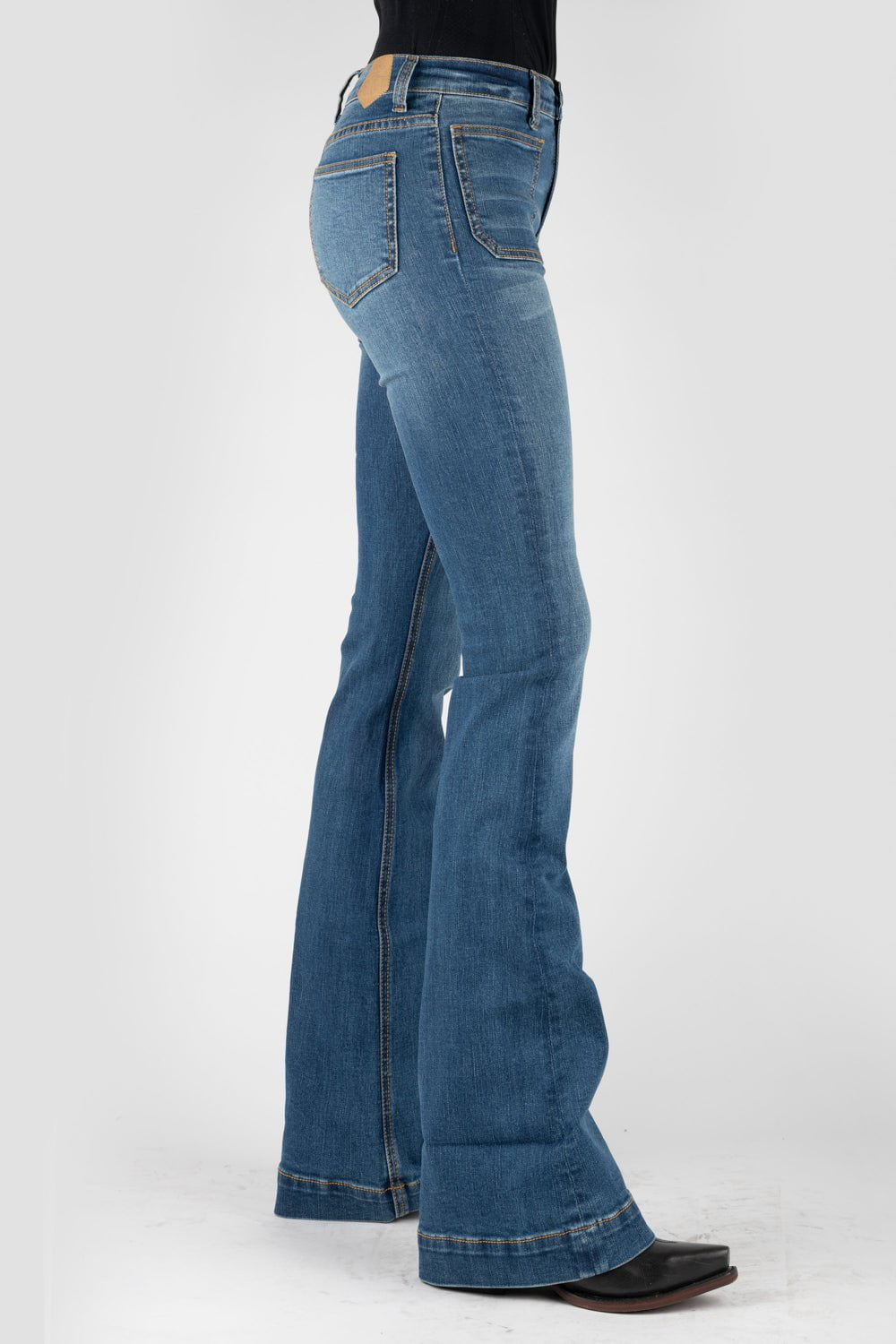 Tin Haul Womens Blue Cotton Blend Libby Fit Square Pocket Jeans – The  Western Company