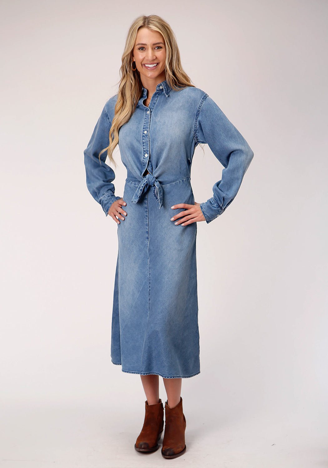 Stetson Womens Denim Denim Mid-Length L/S Tie Front Dress The Western Company Stetson Womens Denim Denim Mid-Length L/S Tie Front Dress The Western Company